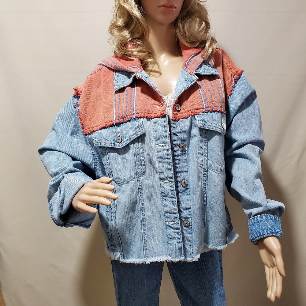 Free People Baja Hooded Denim Jacket size Medium